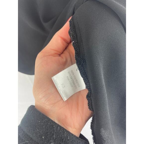 Lush Chiffon Scoop Neck Sleeveless flow Blouse XS - Picture 3 of 4